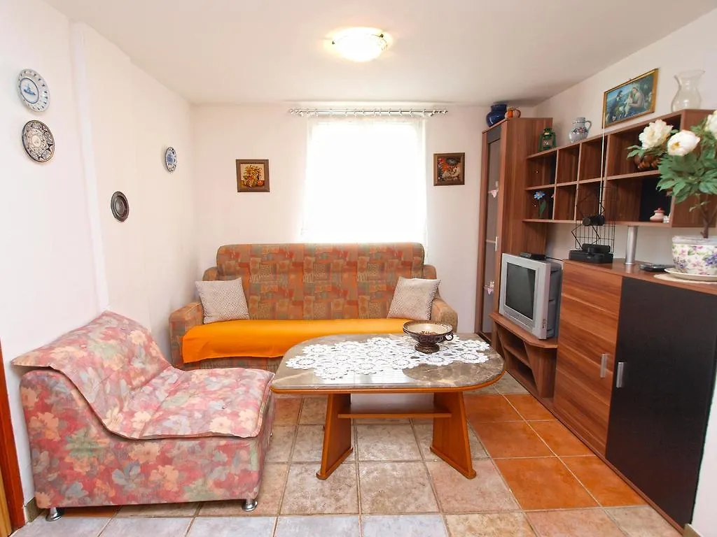 Apartments Milica 1391 Banjole