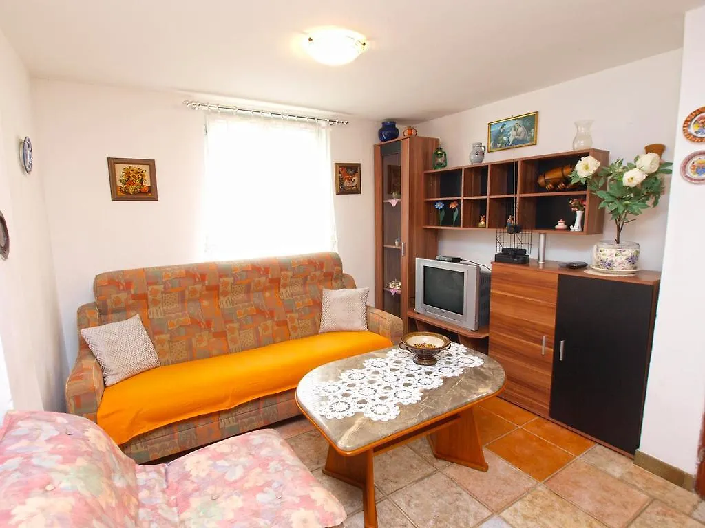 Apartments Milica 1391 Banjole